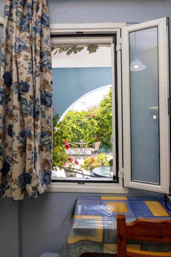 Irini Studios In Tinos Agios Loannis Exterior foto