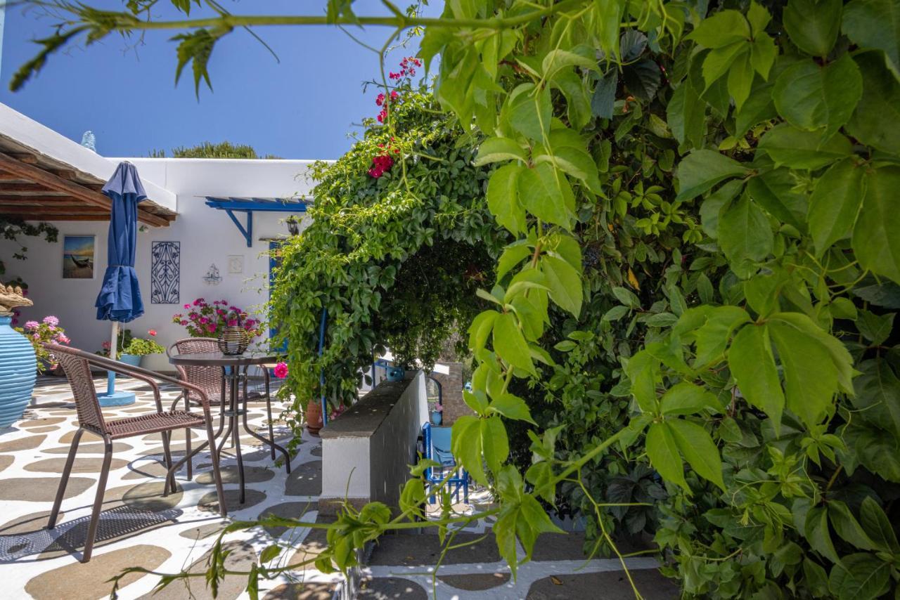 Irini Studios In Tinos Agios Loannis Exterior foto