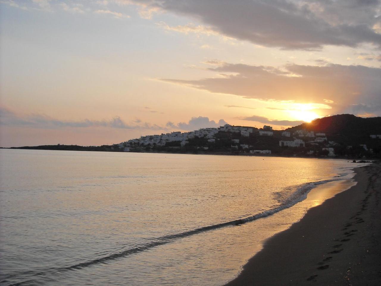 Irini Studios In Tinos Agios Loannis Exterior foto